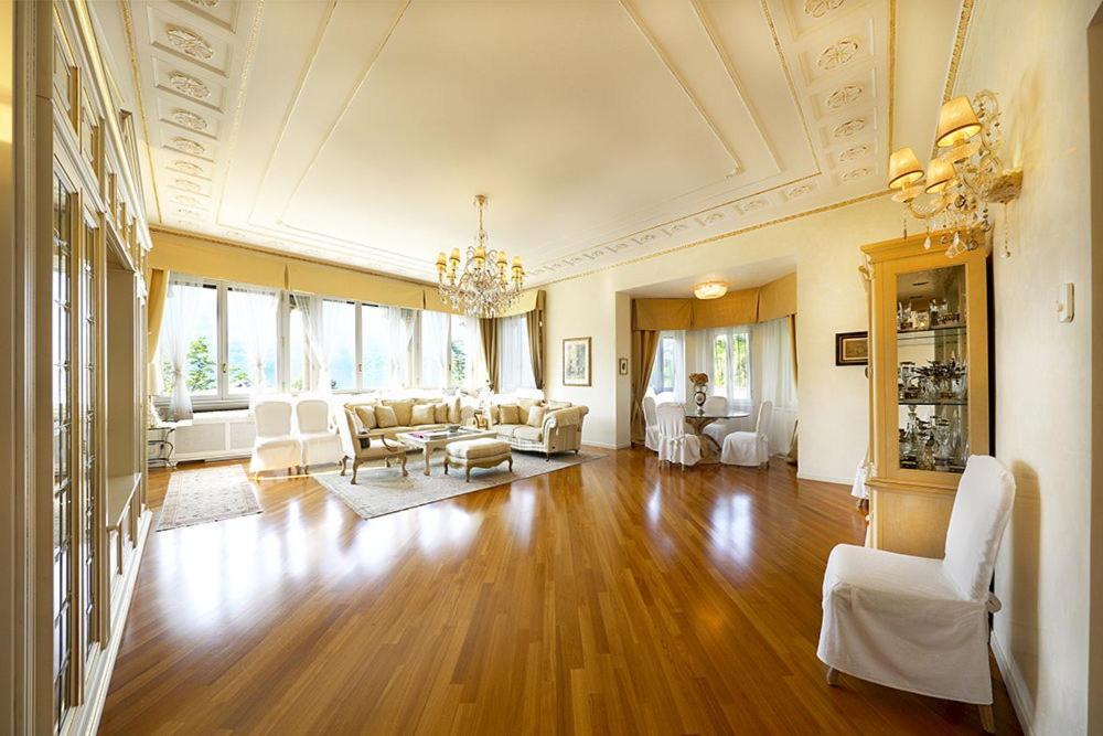 Villa Castiglioni Luxury Apartment Laglio Exterior photo